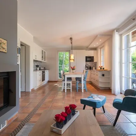 Duenenhaus Strandlang Dom wakacyjny Neuhaus (Mecklenburg-Vorpommern)